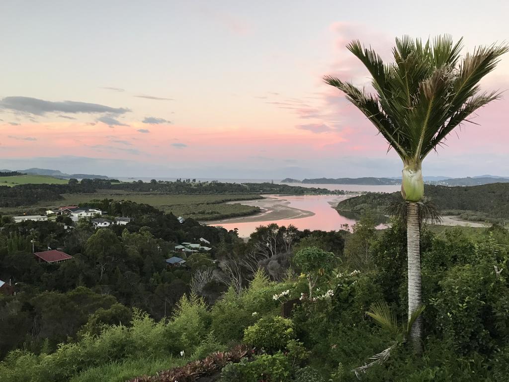 Bed and Breakfast Baywaterviews Haruru Экстерьер фото